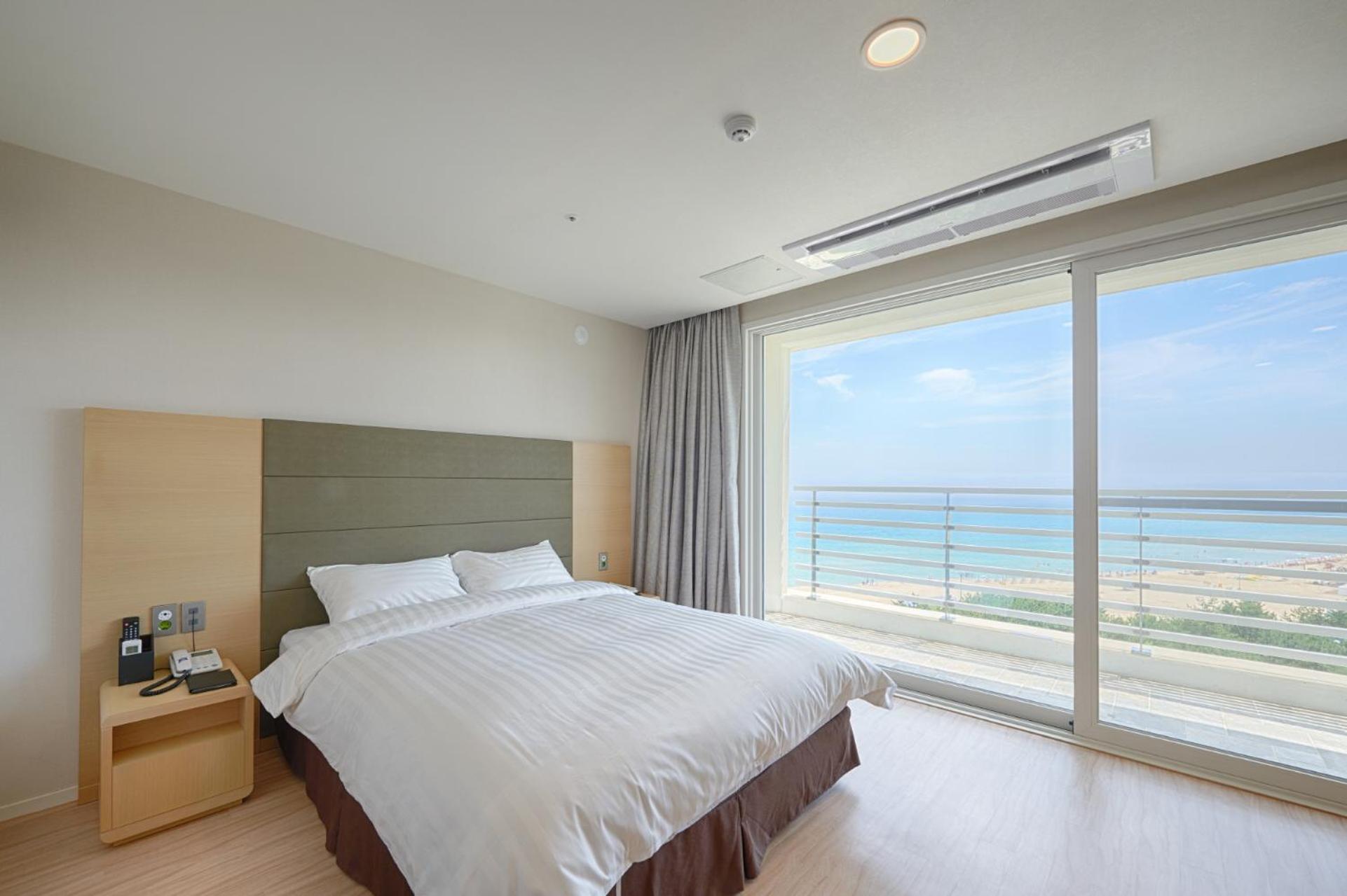 Sol Beach Samcheok Exterior photo